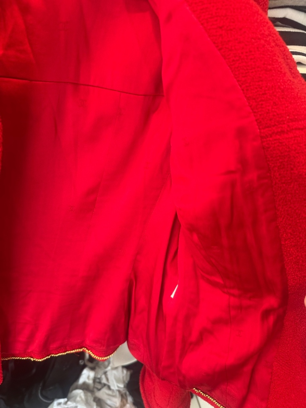 Chanel Red Tweed Jacket - Picture 4 of 7